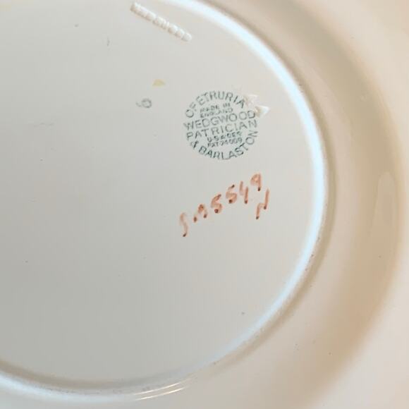 VTG Wedgwood Patrician Athenian Gold Trim Porcelain Embossed 2 Plates - Picture 10 of 12